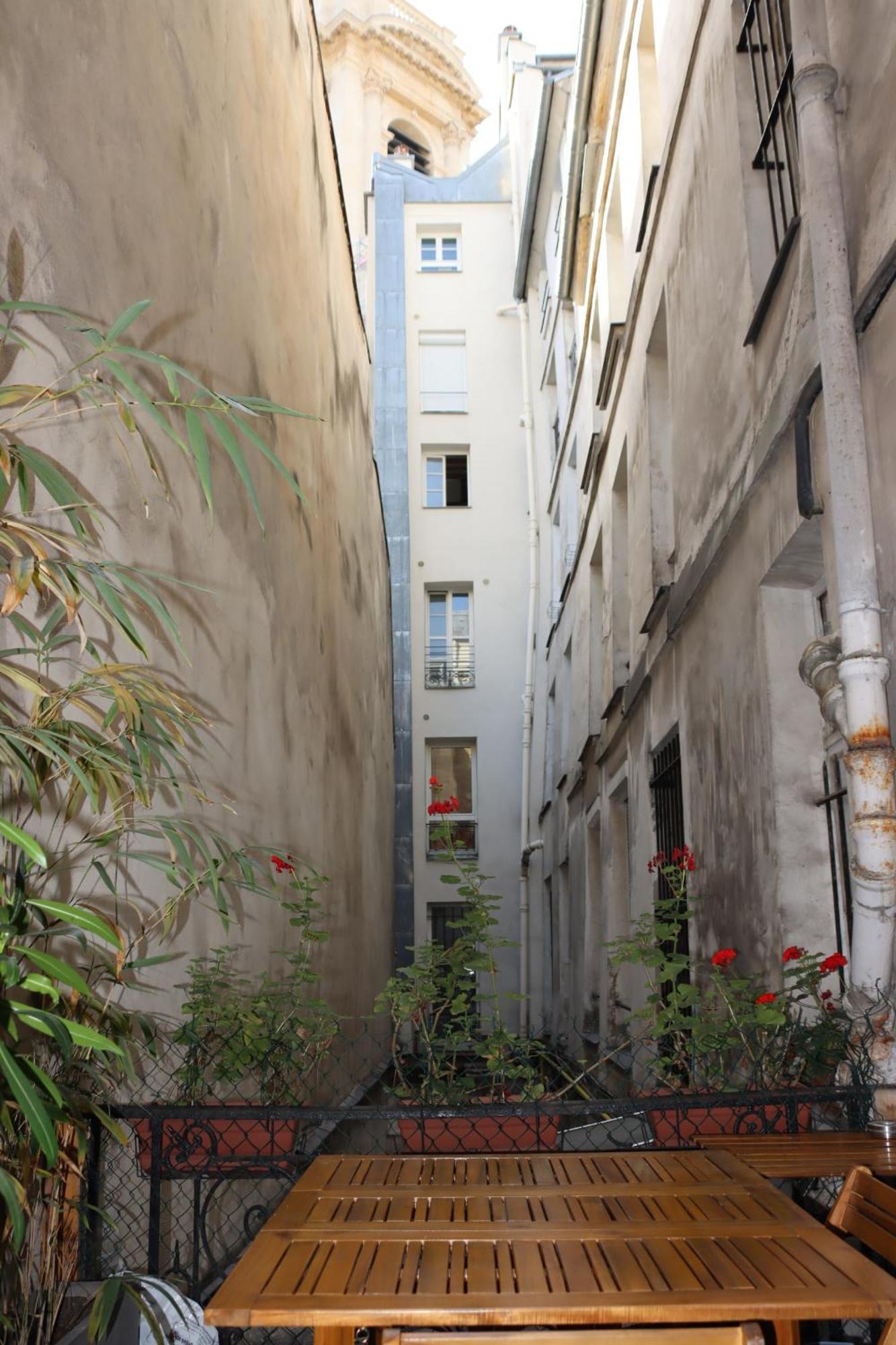 Appartamento Superbe T3 Terrasse Coeur De Historique *